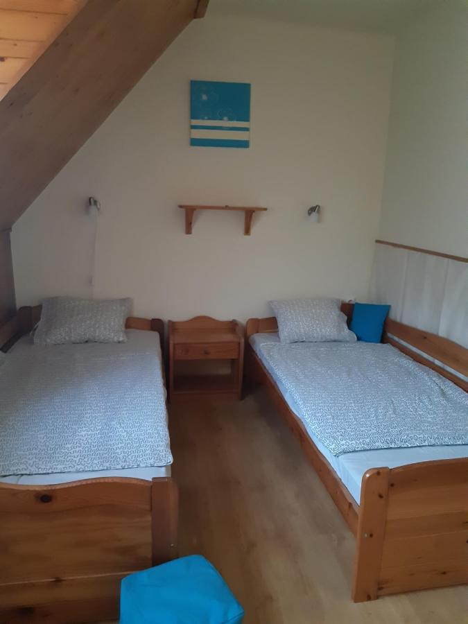Pakasz Nyaralohaz Villa Tiszafüred Exteriör bild